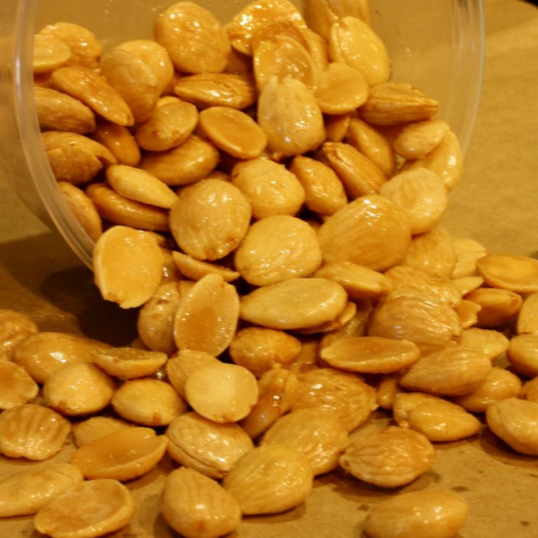 Spanish Marcona Almonds per 1/2 lb (8 oz) Caputo's Market & Deli