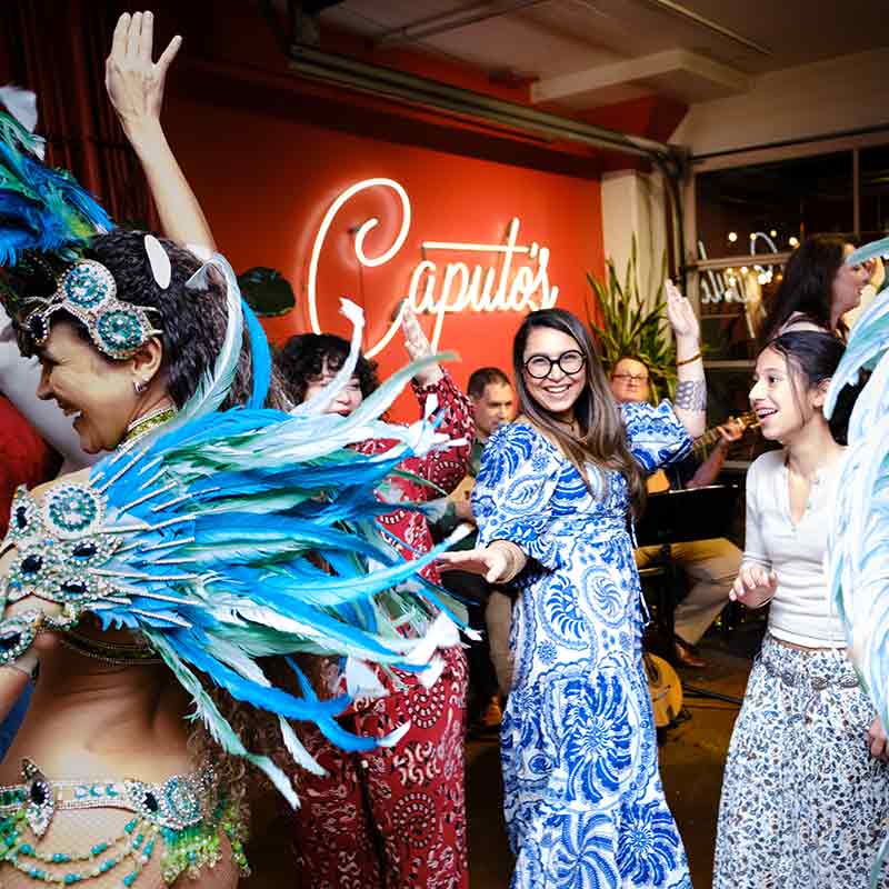 2025-11-Luisa-Abram-x-Caputos-Chocolate-Festival--141-web_sm