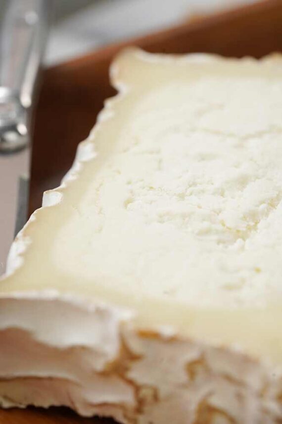 Leonora per 1/2 lb (8 oz) Caputo's Market & Deli