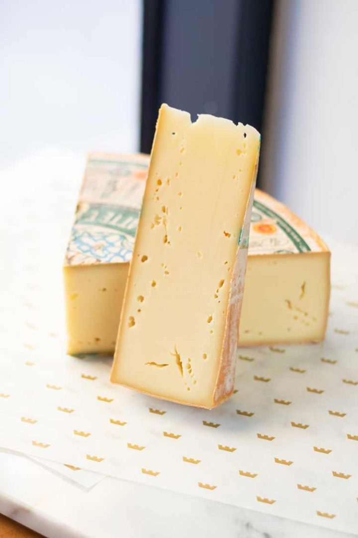 Fontina-Val-Daosta-or-Dalpeggio-1-web