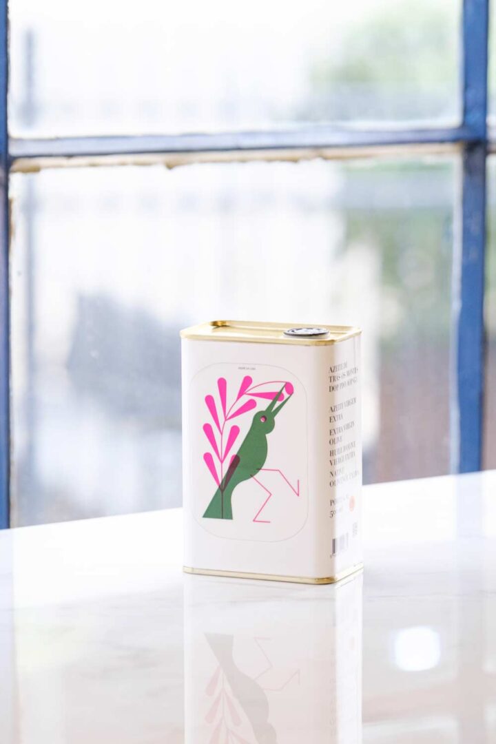 Jose-Gourmet-Olive-Oil-from-Tras-os-Montes-DOP,-500ml-house-styled-FOR-WEB