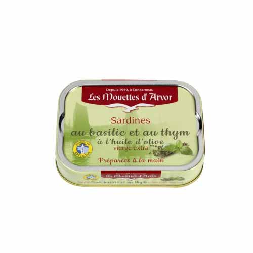 Les-Mouettes-d'Arvor-Sardines-in-Extra-Virgin-Olive-Oil-with-basil-and-thyme-web