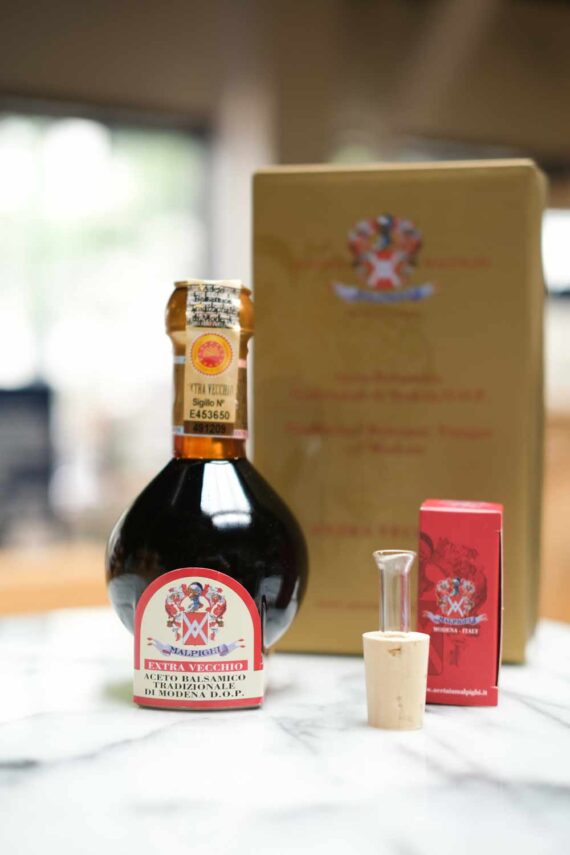 Malpighi 25 years DOP Balsamico Tradizionale Open Accessories Styled For WEB